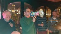 2020-02-26 Ons lempke doven met een haring 04 2020-02-26 Ons lempke doven met een haring 04